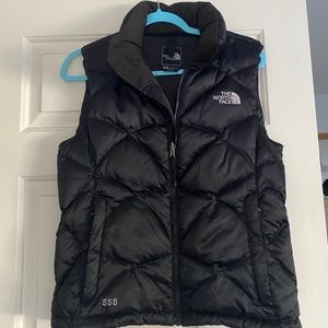 NorthFace black puffer vest